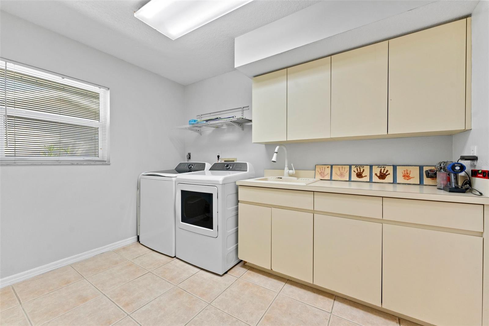 PINELLAS POINT SKYVIEW SHORES 4TH ADD - Residential
