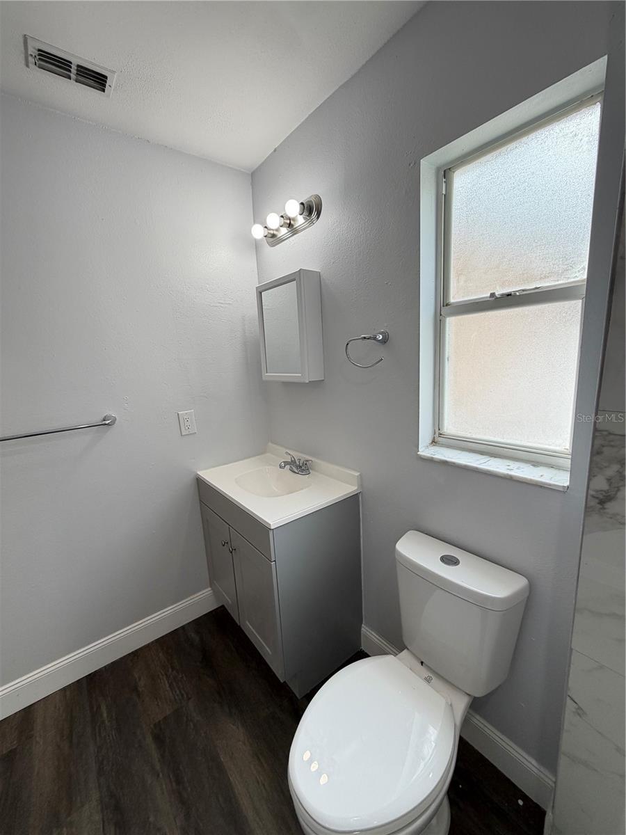 MONROE MEADOWS - Residential Lease