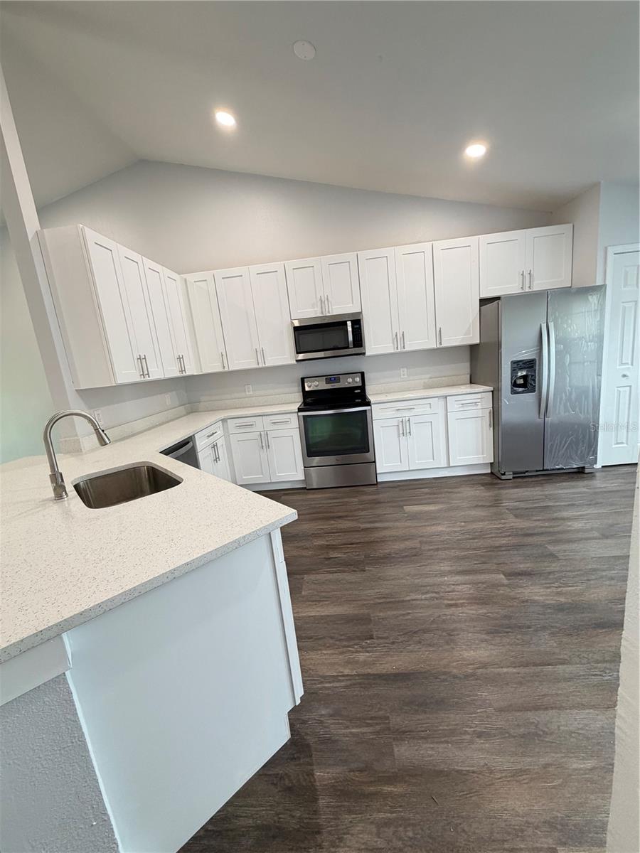 MONROE MEADOWS - Residential Lease