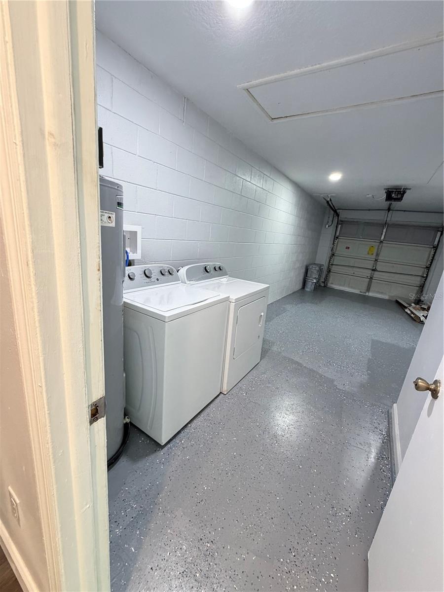 MONROE MEADOWS - Residential Lease