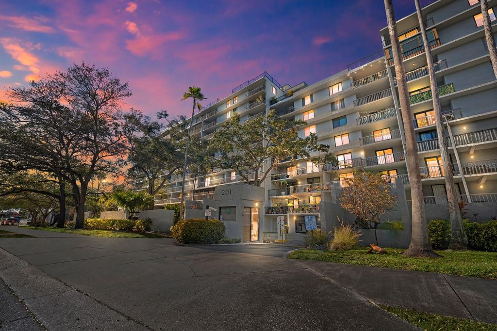 Photo of 201 W Laurel Street #310, Tampa, FL 33602 (MLS # TB8468624)