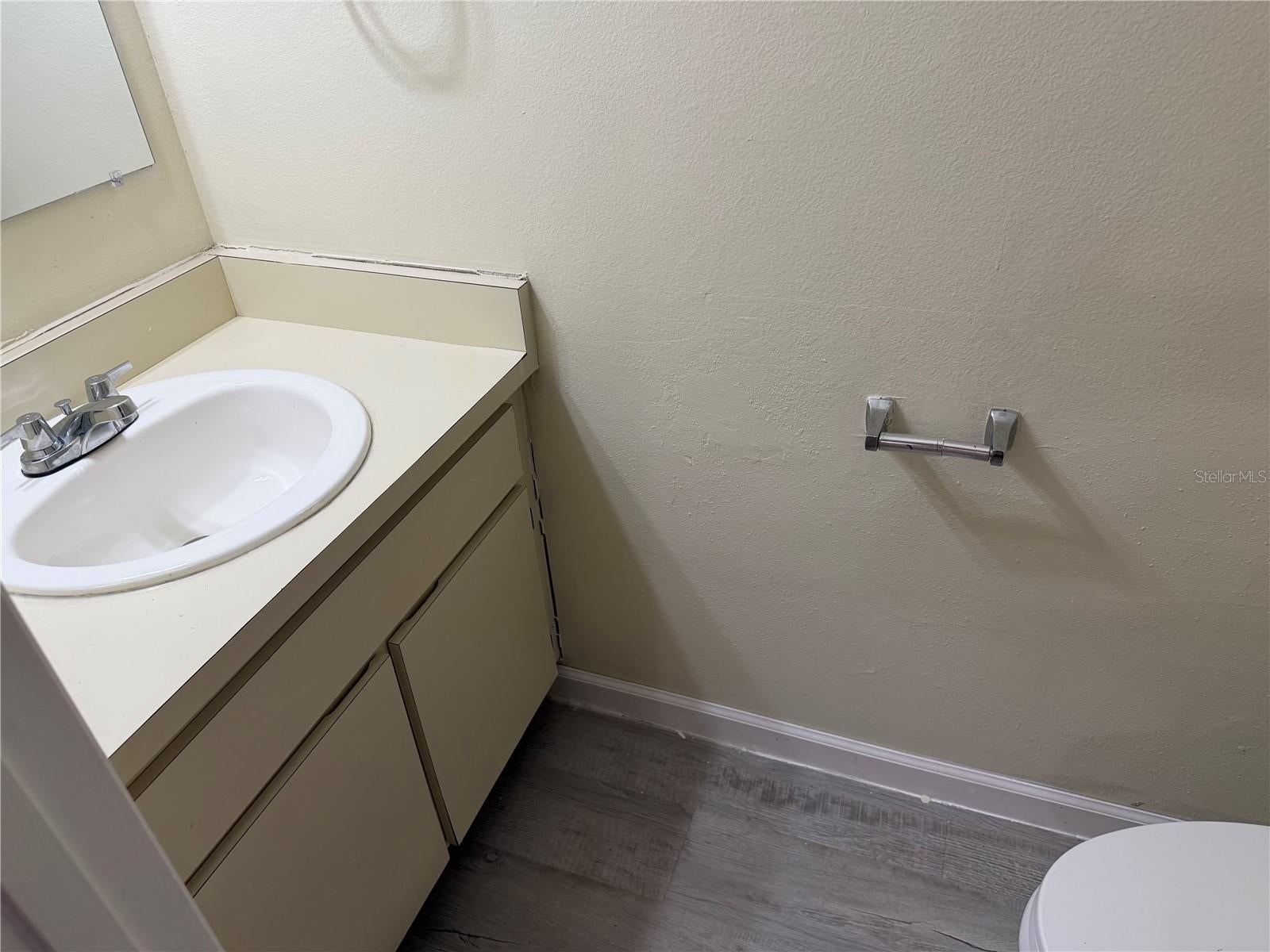 4022 OAK LIMB COURT