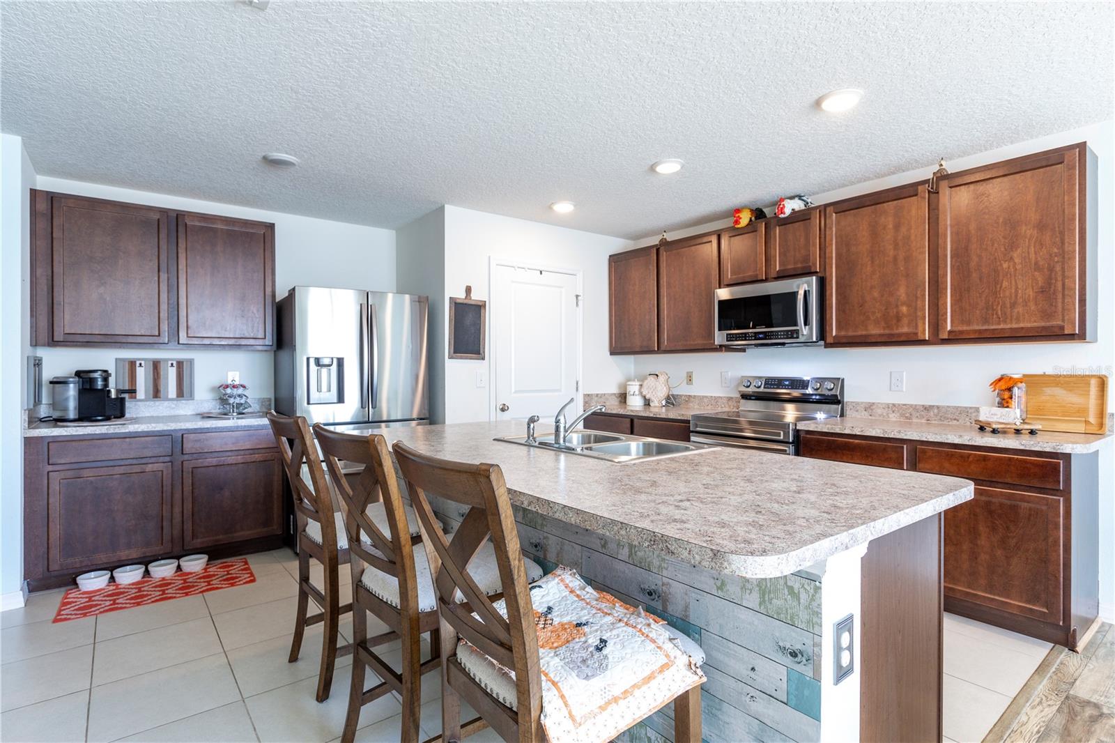 BAILEY ESTATES OF HIGH SPGS - Residential