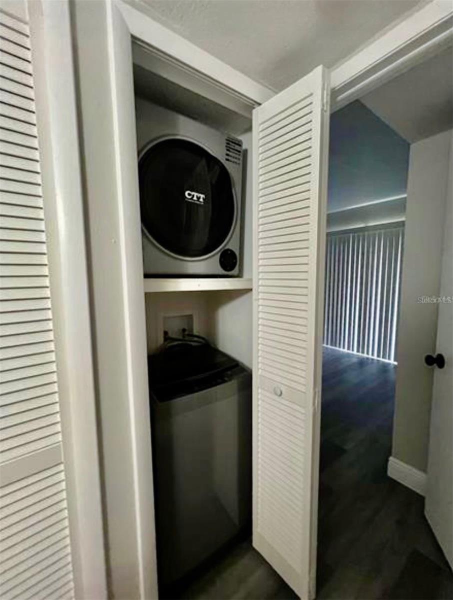 WATERSIDE CONDO I - Residential