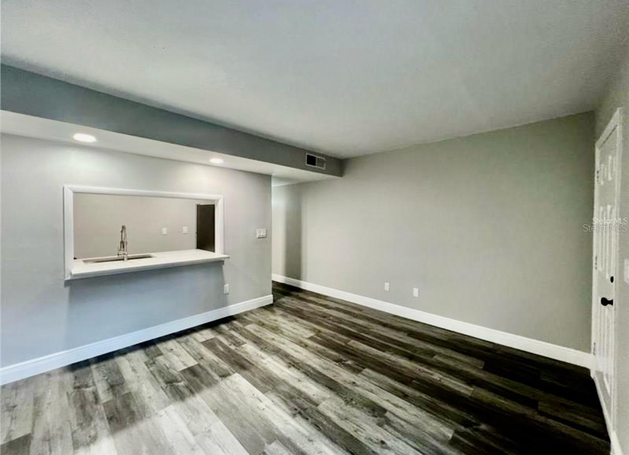 7108 WATERSIDE DRIVE 103