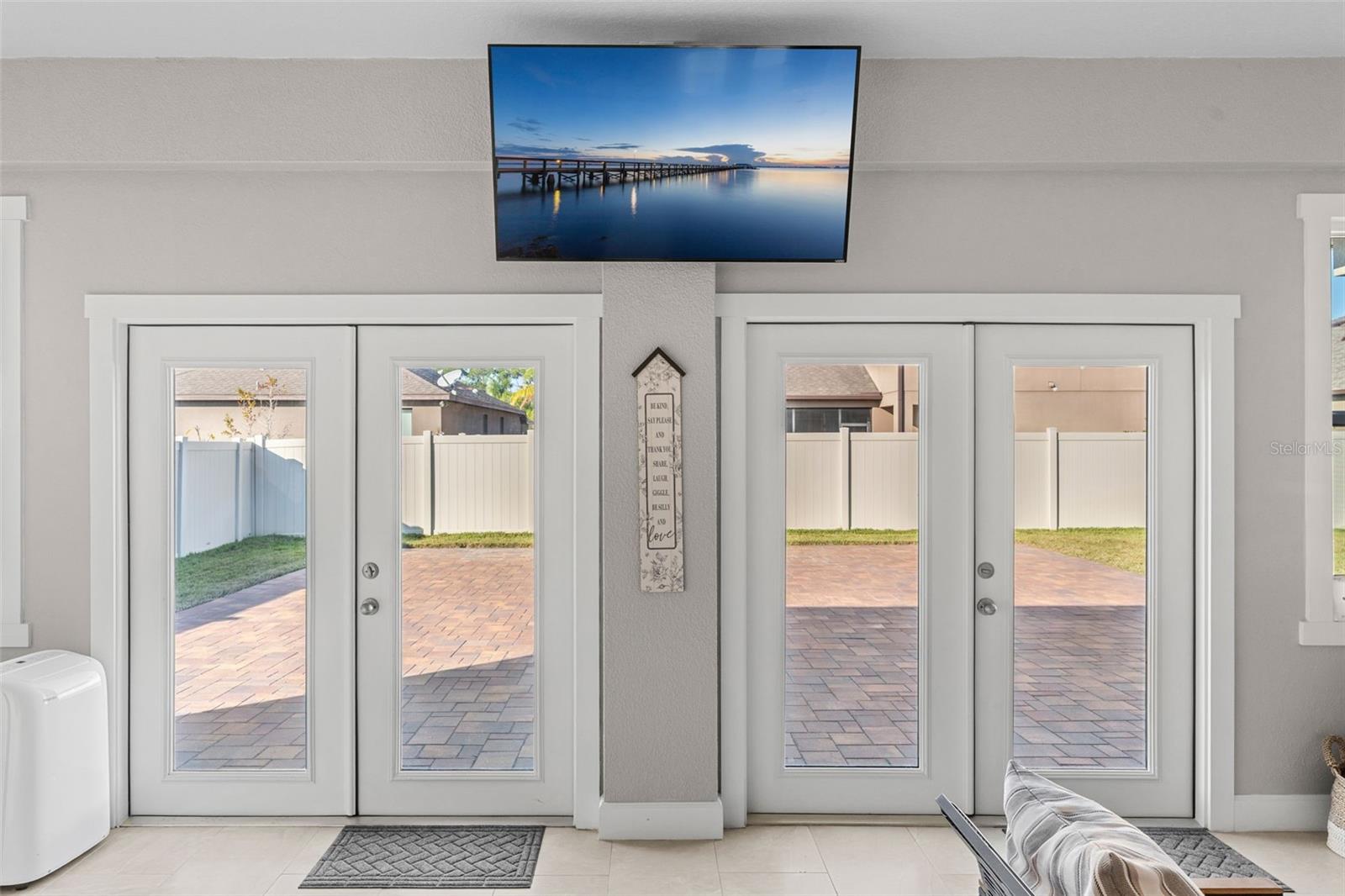 SAWGRASS LAKES PHASE TWO B - Residential