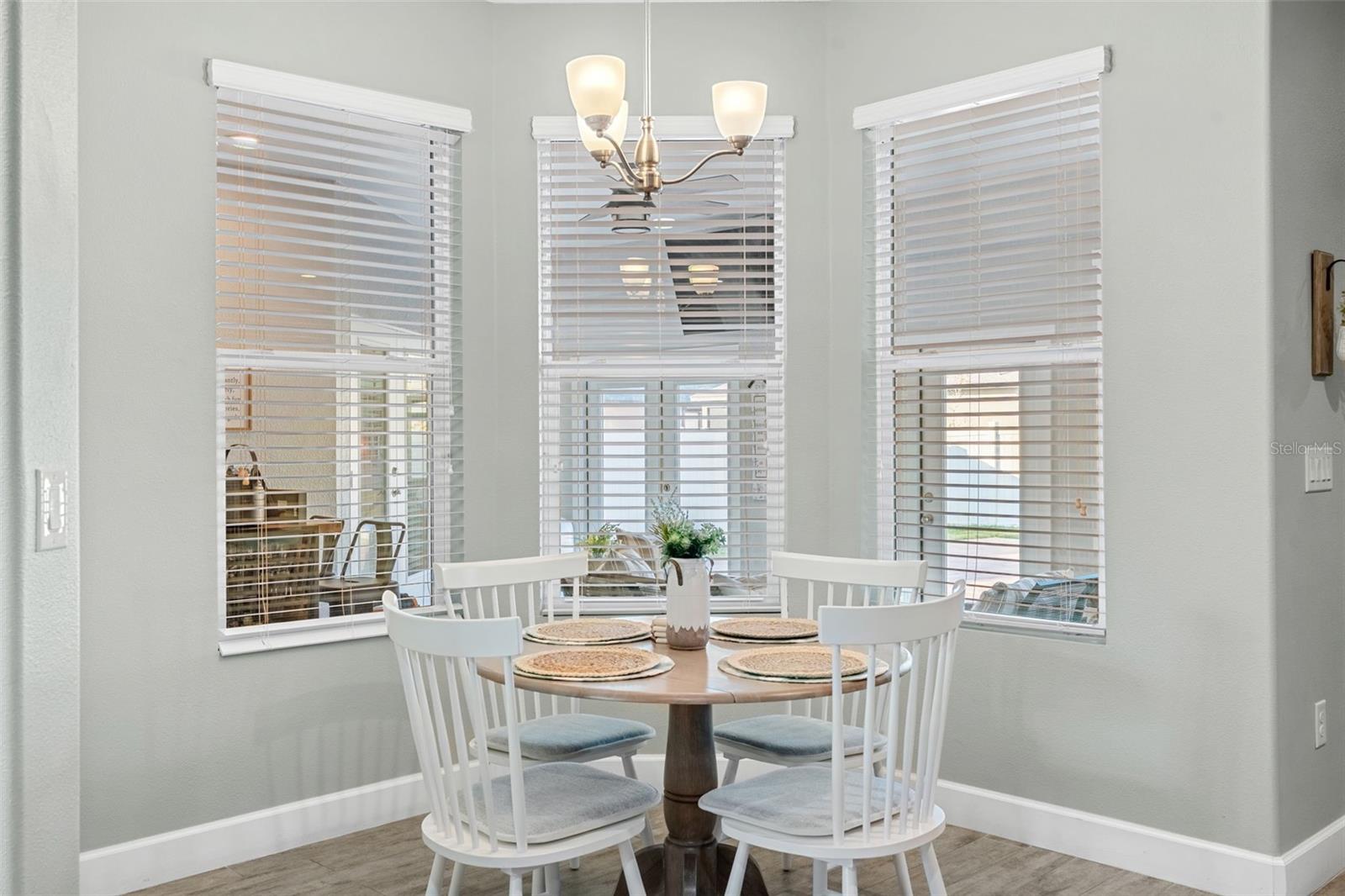 SAWGRASS LAKES PHASE TWO B - Residential