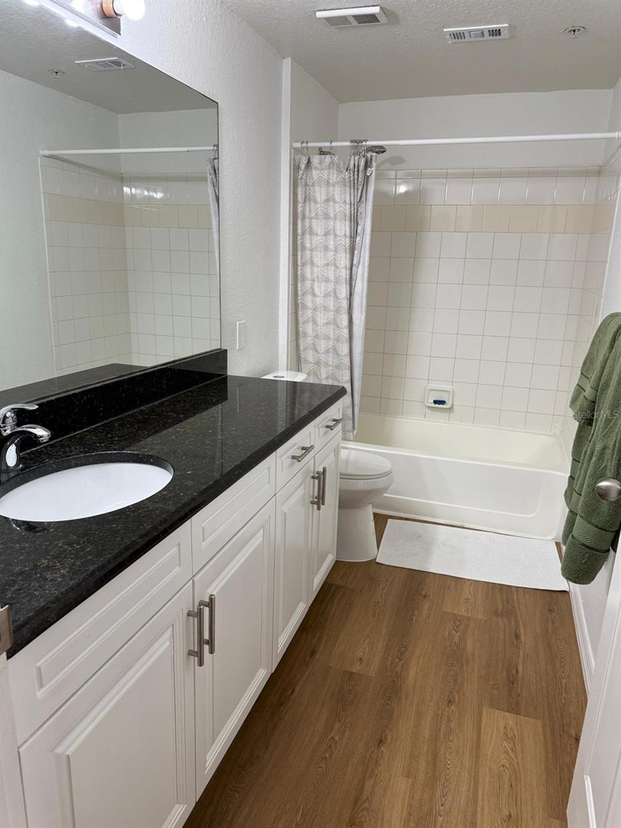 MADISON/METROWEST - Residential Lease