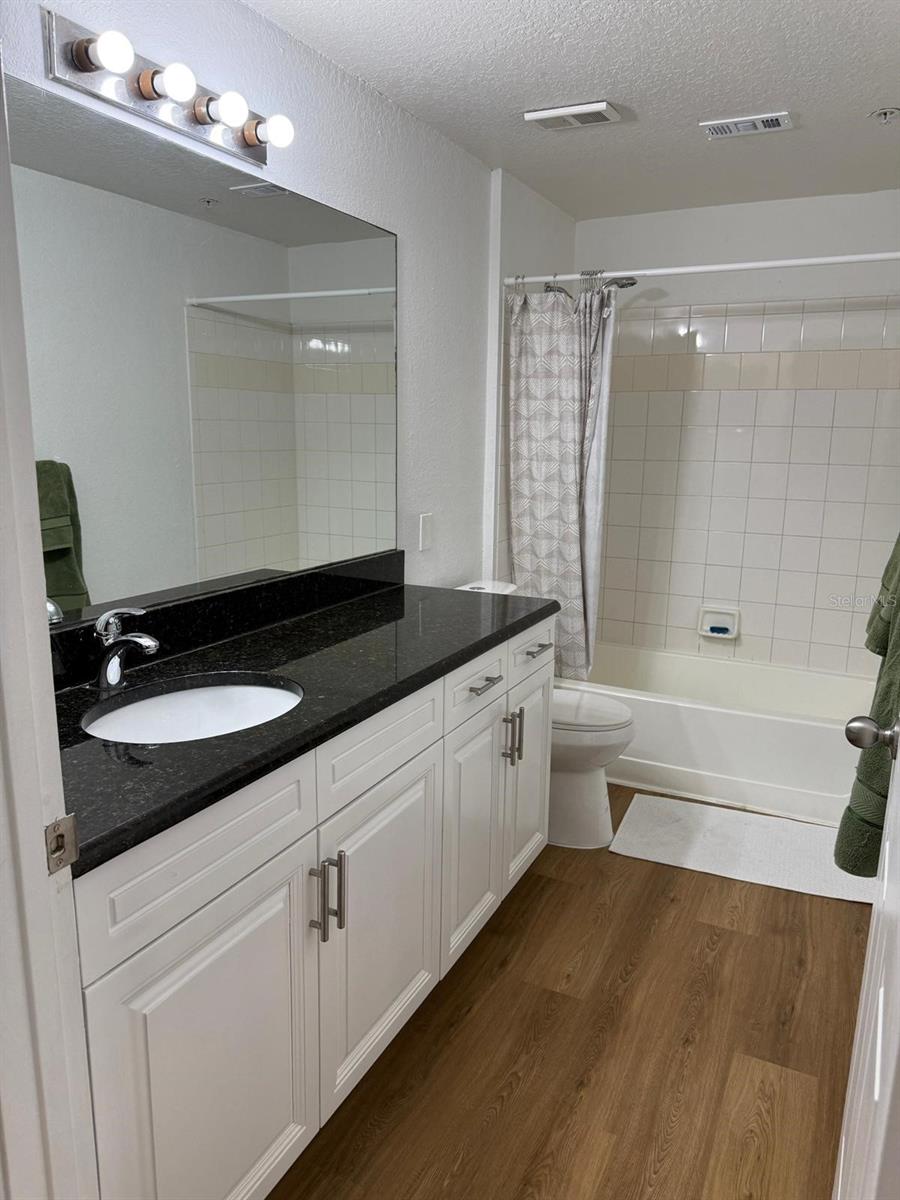 MADISON/METROWEST - Residential Lease