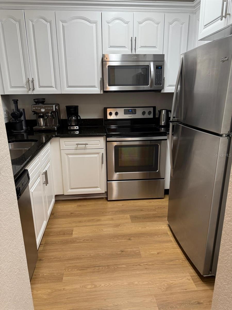 MADISON/METROWEST - Residential Lease