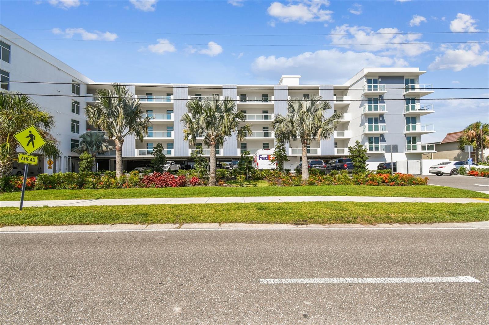 415 ISLAND WAY 507