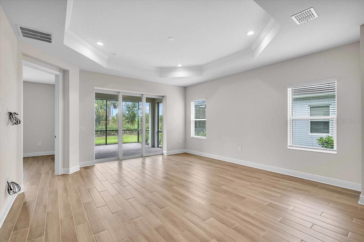 WYSTERIA-WELLEN PARK VILLAGE F-4 - Residential Lease