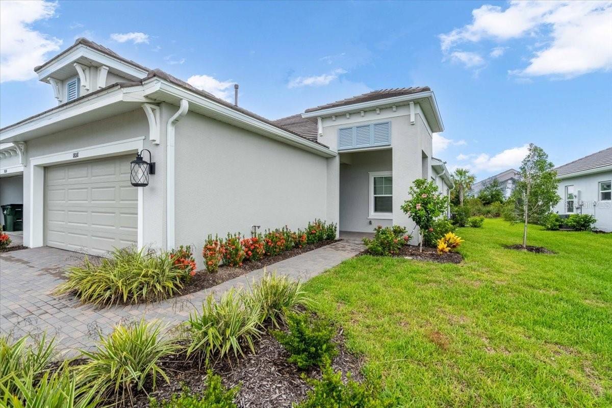 Discover luxury living at its finest in this stunning 2-bedroom plus bonus room villa nestled within the prestigious Wysteria Community of Wellen Park, FL.
Boasting over $70,000 in upgrades, including new quartz countertops and sleek black stainless steel appliances, this home combines elegance with modern convenience.
Ideal for those seeking both space and style, the villa features a spacious layout complemented by a 2-stall garage, providing ample room for comfort and storage.
Residents of the Wysteria Community enjoy exclusive access to resort-style amenities such as an outdoor pool, clubhouse, and vibrant pickleball courts, perfect for leisure and recreation.
Beyond the community's borders lies Wellen Park Downtown, offering an array of shopping boutiques, gourmet restaurants, and scenic waterfront activities, ensuring every day is filled with excitement and relaxation. Experience the epitome of Florida living in this meticulously crafted villa, where luxury meets lifestyle in the heart of Wellen Park.
Laundry: Hookups included
Pets: Small Dogs up to 40lbs.$35 per pet. $250 Deposit
Schools: Taylor Ranch Elementary, Venice Middle school, and Venice High School
Garage: 2 stall, covered entrance.
All PMI Sarasota tenants are enrolled in the Resident Benefits Package (RBP) which includes HVAC air filter delivery (for applicable properties), utility concierge service making utility connection a breeze during your move-in, our best-in-class resident rewards program, credit reporting, resident liability insurance (optional), and much more! More details upon application.