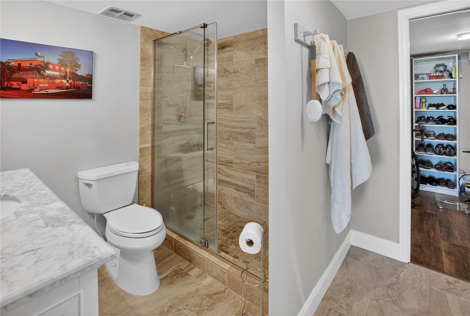 THREE PALMS POINTE CONDO - Residential