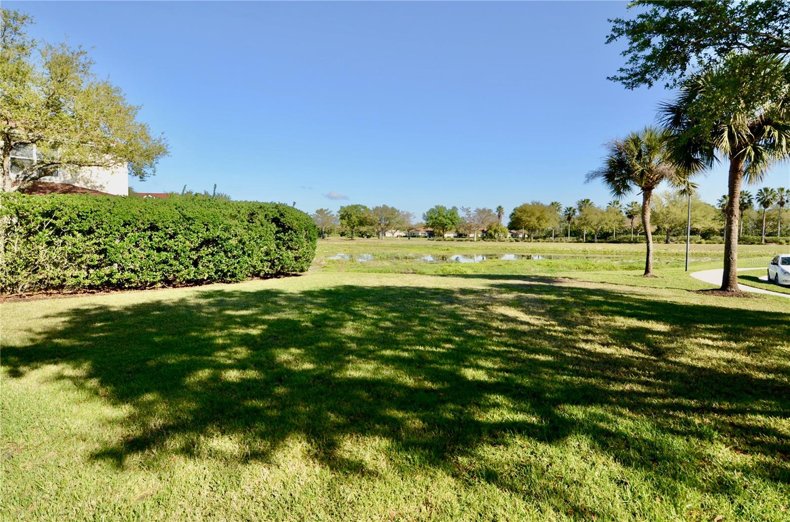 TOWNS AT LAKESIDE - Residential