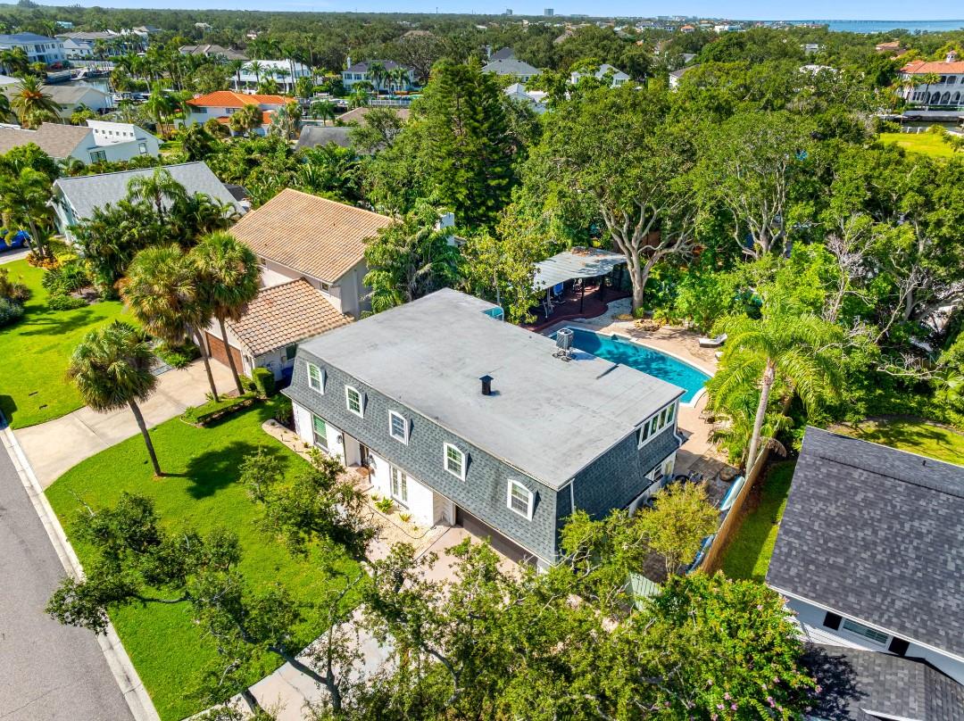 BEACH PARK ISLE SUB - Residential Lease