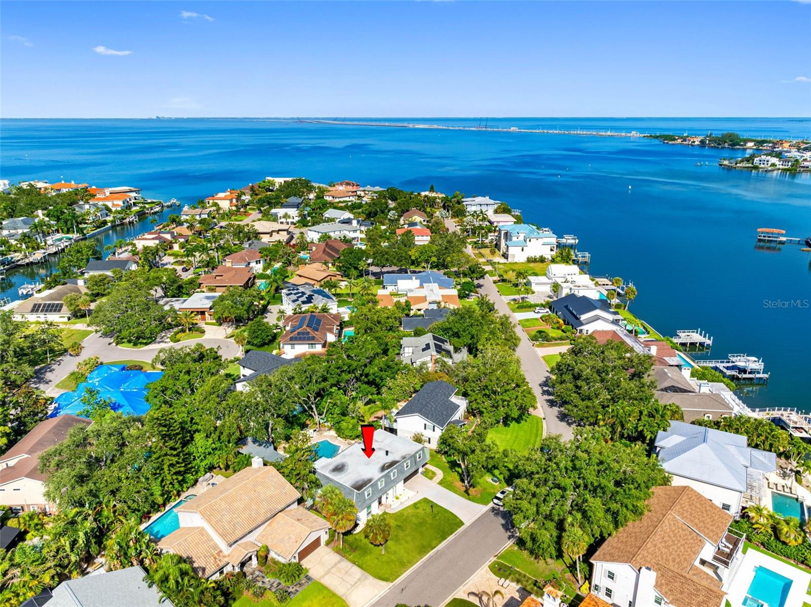 BEACH PARK ISLE SUB - Residential Lease