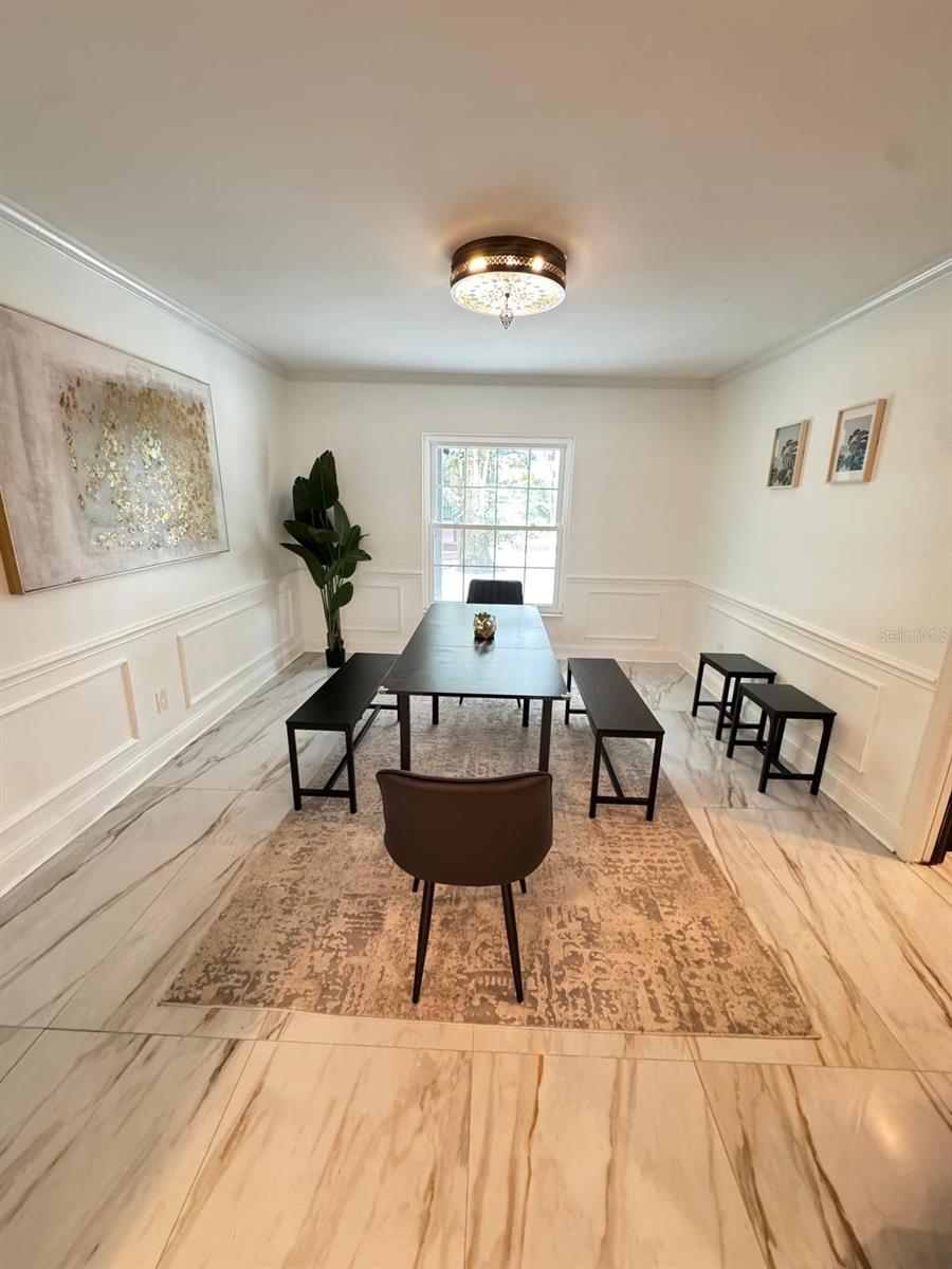 BEACH PARK ISLE SUB - Residential Lease