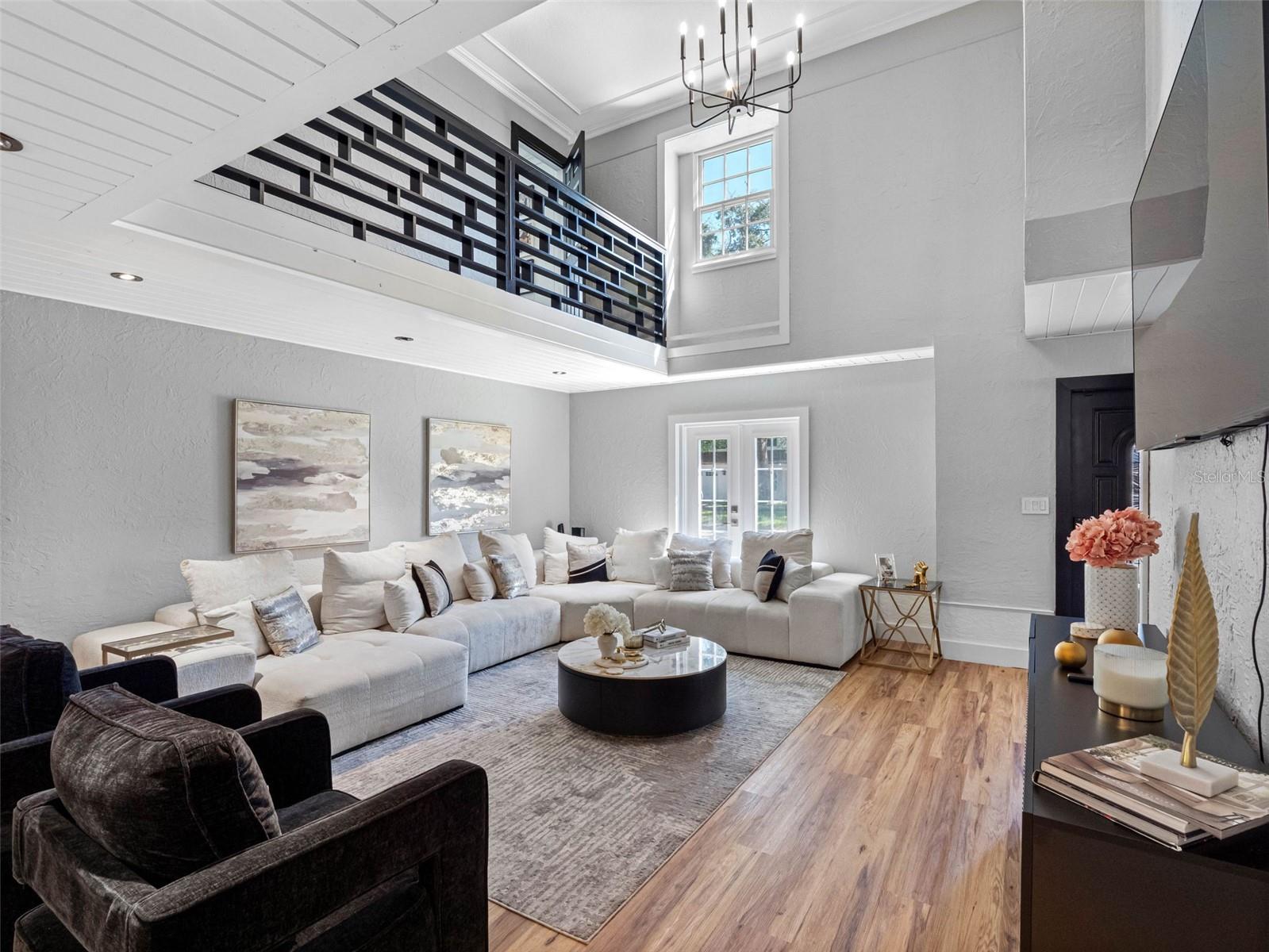 BEACH PARK ISLE SUB - Residential Lease