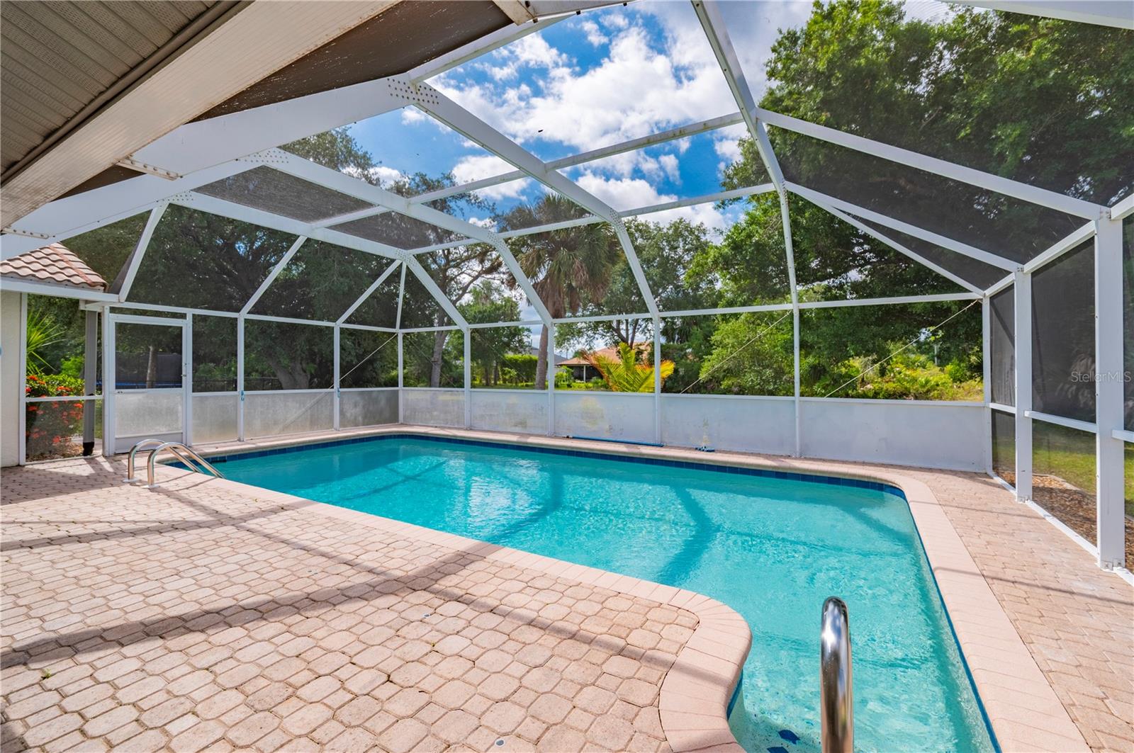PUNTA GORDA ISLES SEC 20 - Residential