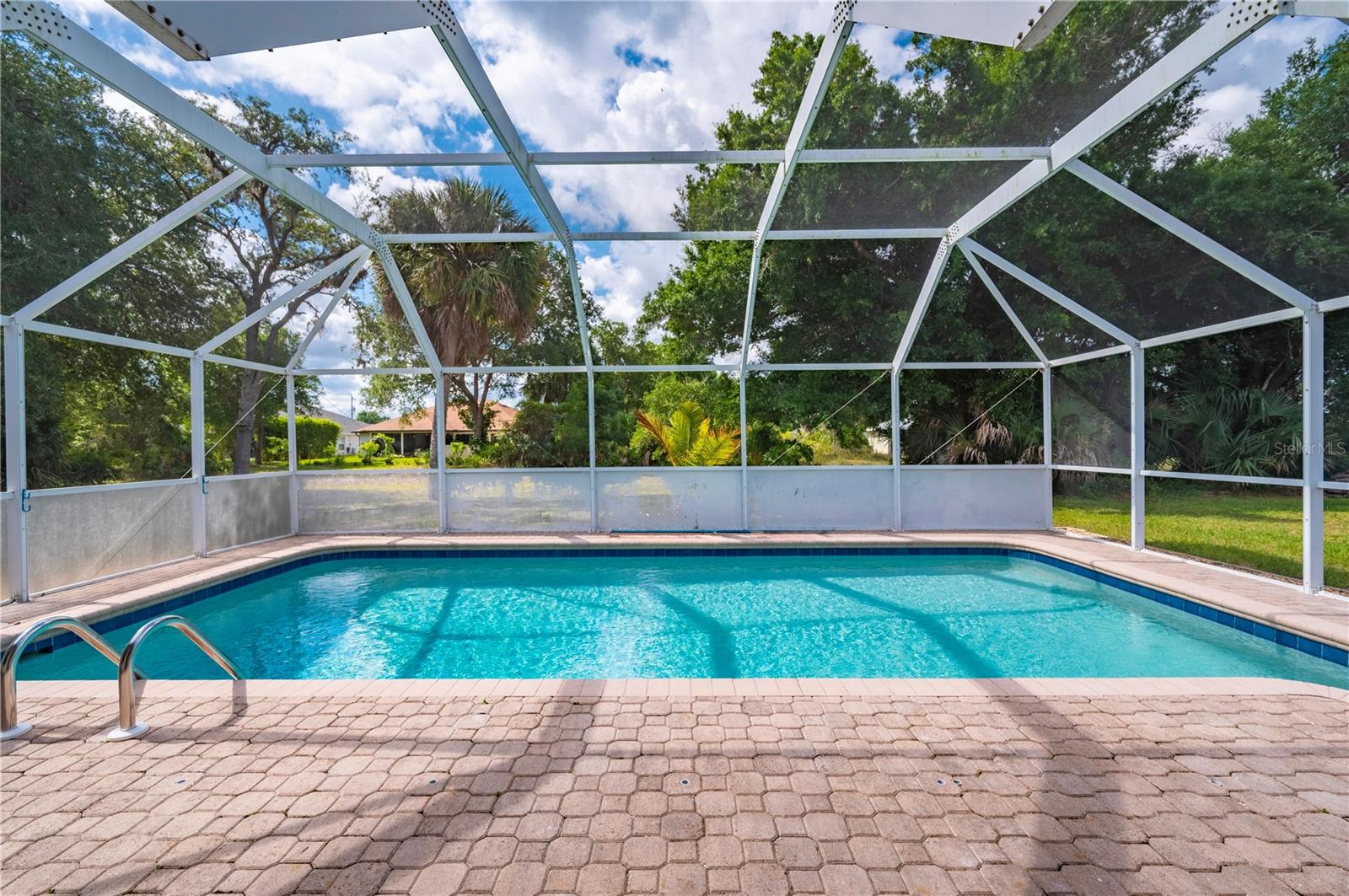 PUNTA GORDA ISLES SEC 20 - Residential