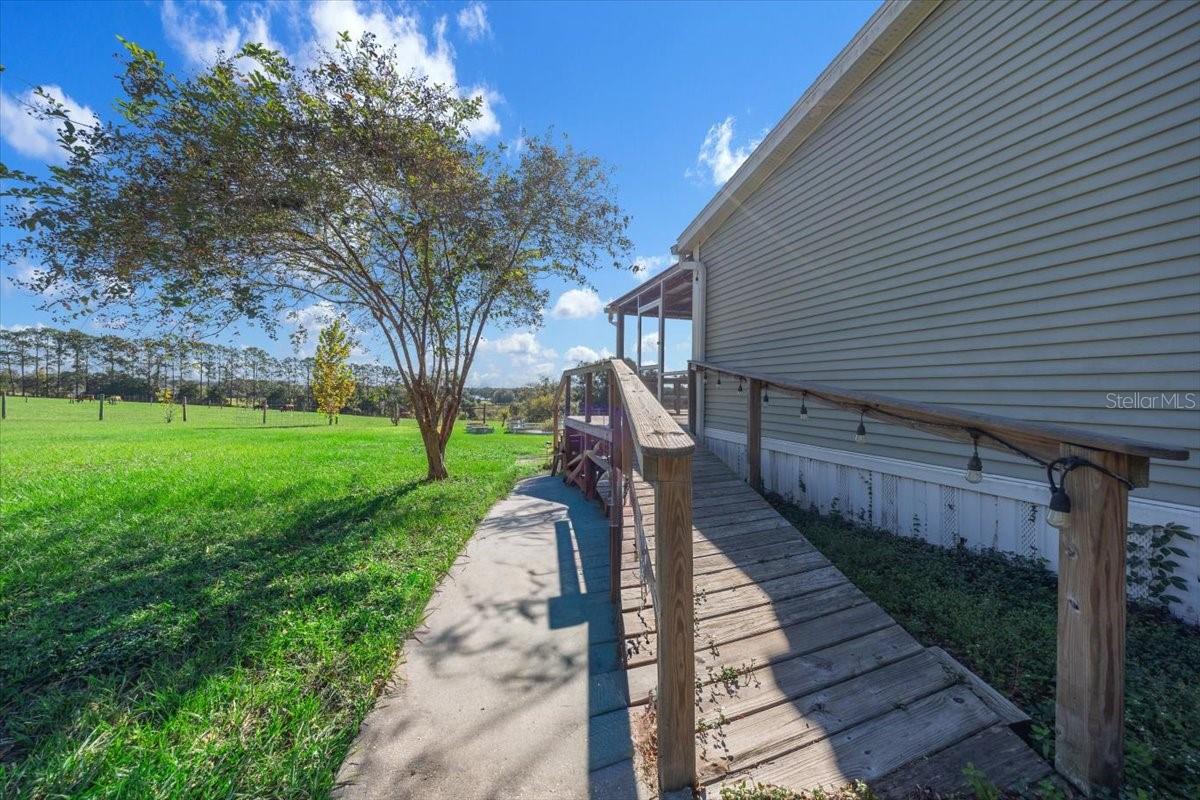 LAKE ELLA - Residential