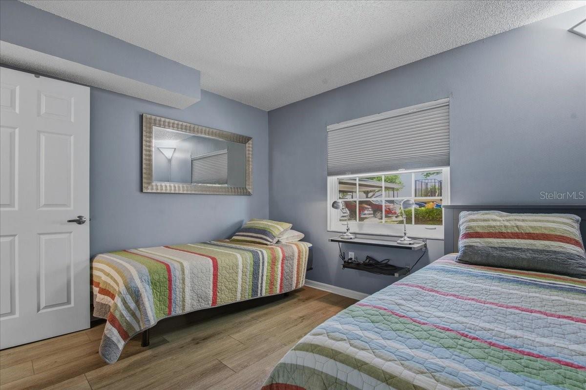 WINDING CREEK - Residential