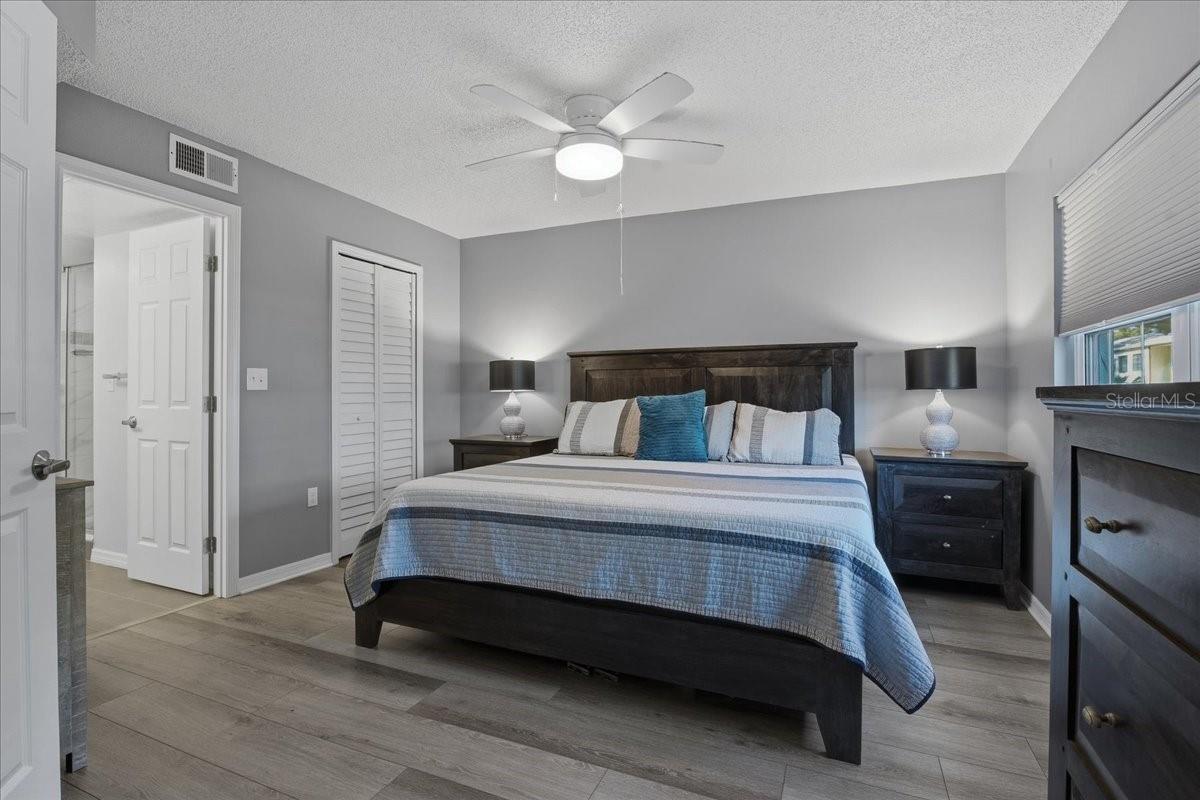 WINDING CREEK - Residential