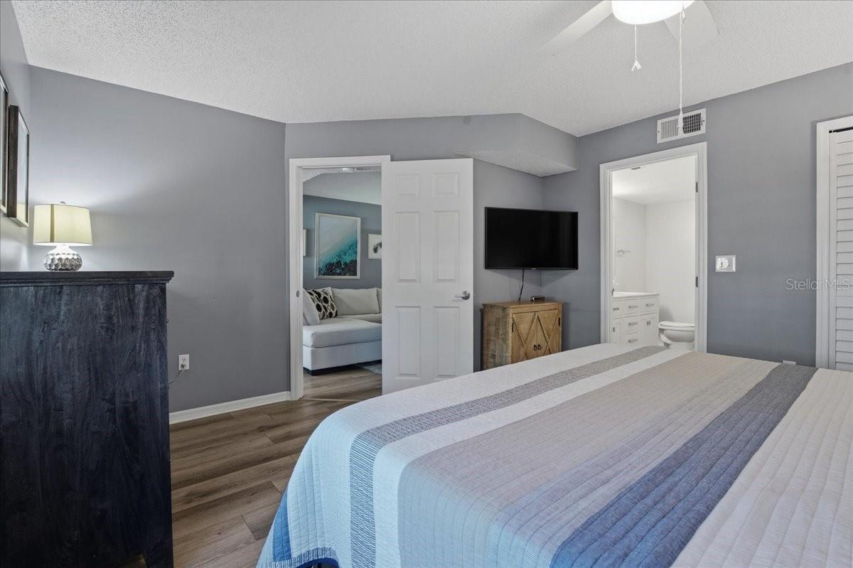 WINDING CREEK - Residential