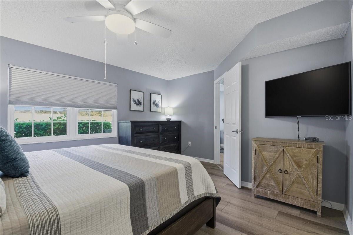 WINDING CREEK - Residential