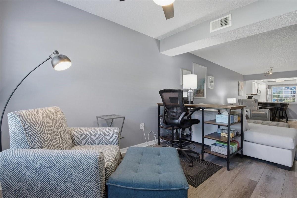 WINDING CREEK - Residential