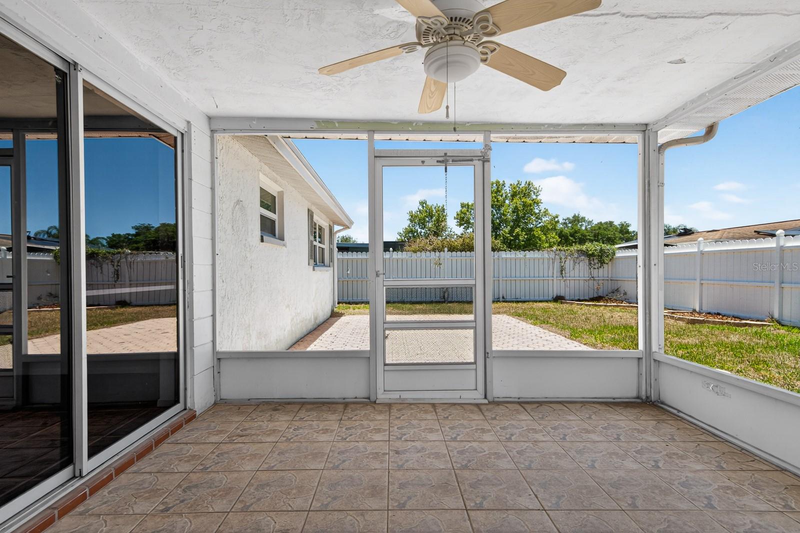 HOLIDAY GARDENS ESTATES - Residential
