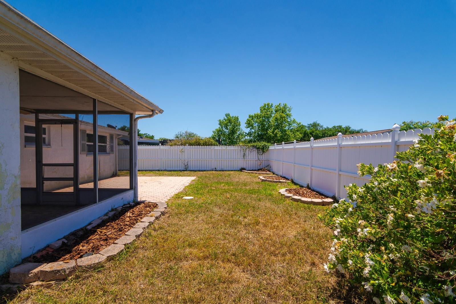 HOLIDAY GARDENS ESTATES - Residential