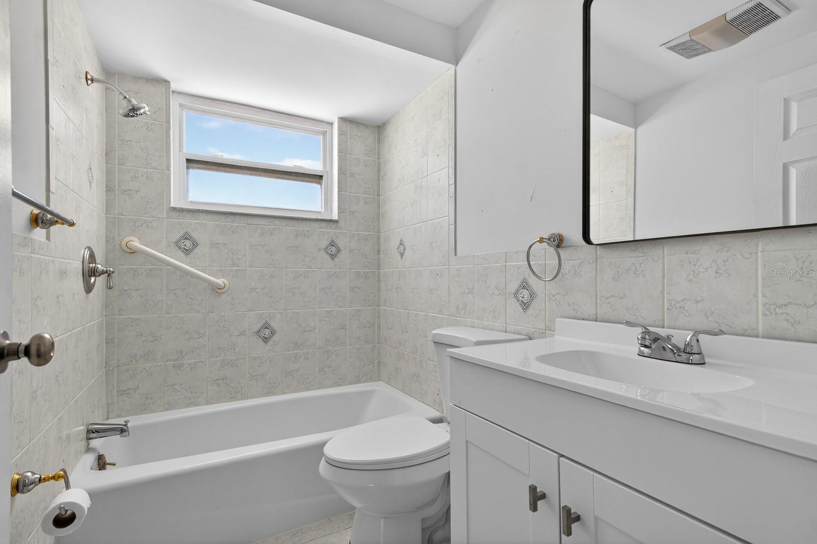 HOLIDAY GARDENS ESTATES - Residential