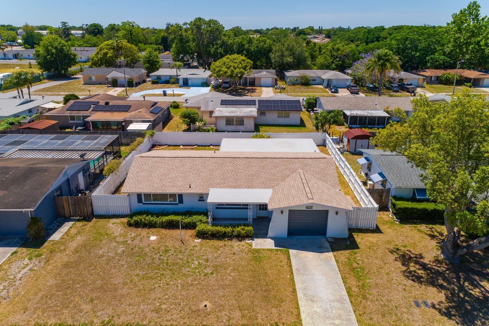 HOLIDAY GARDENS ESTATES - Residential