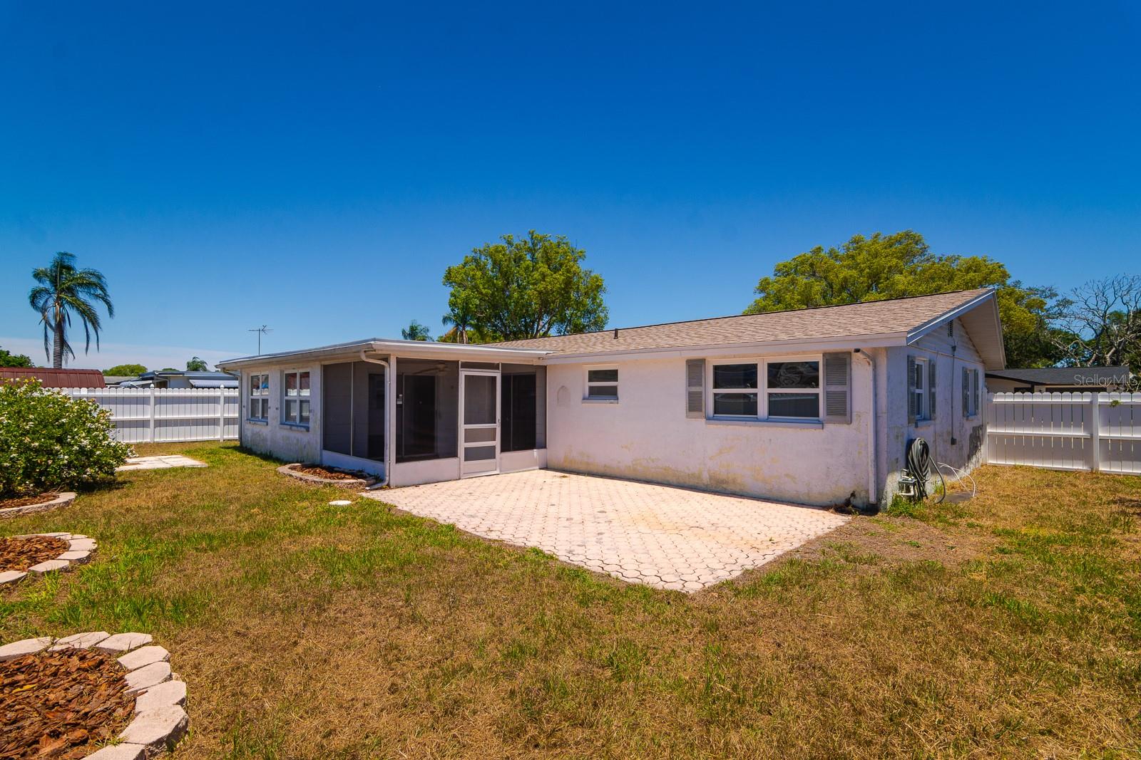 HOLIDAY GARDENS ESTATES - Residential