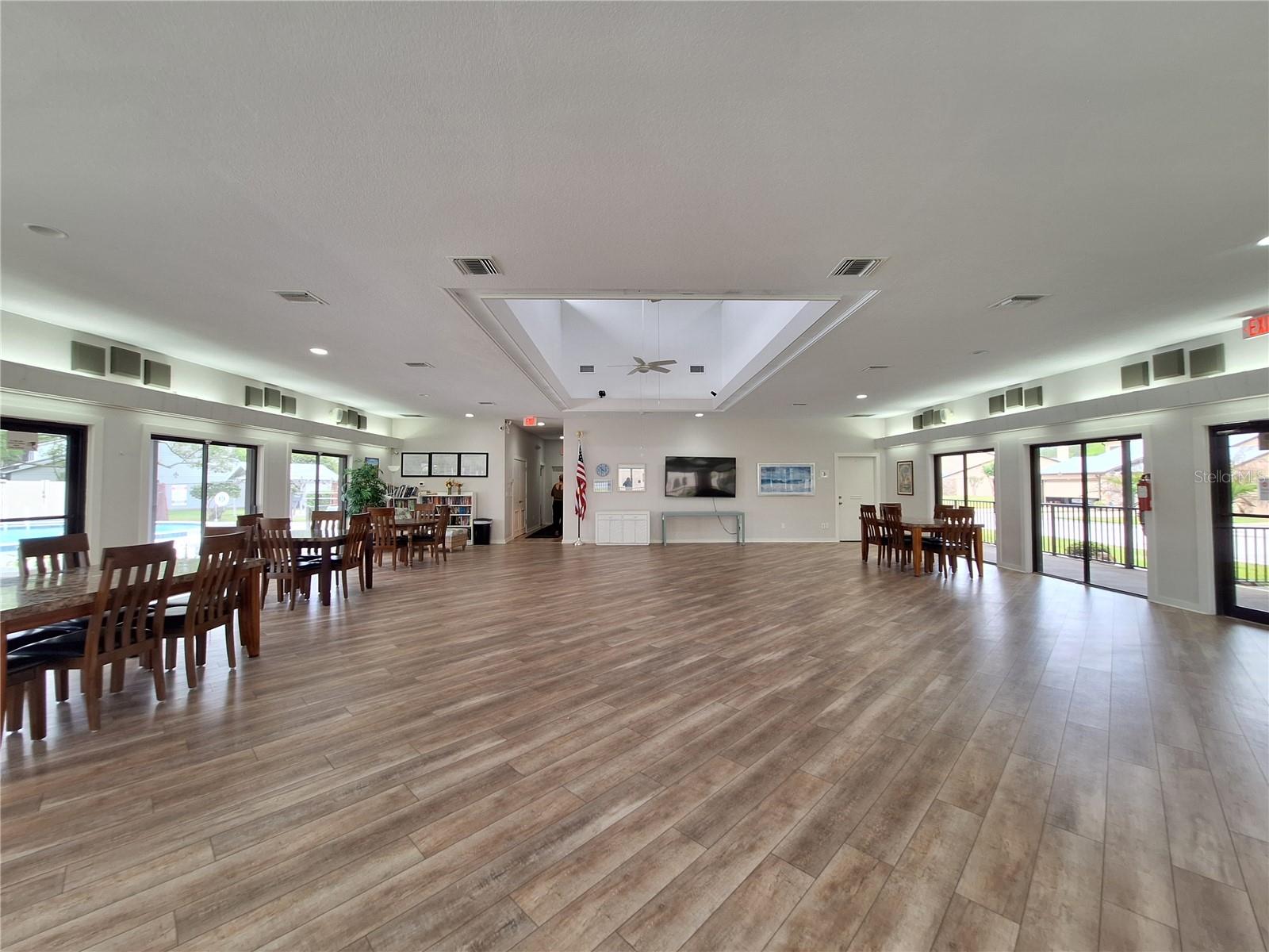HIDDEN PINES PH 01 - Residential