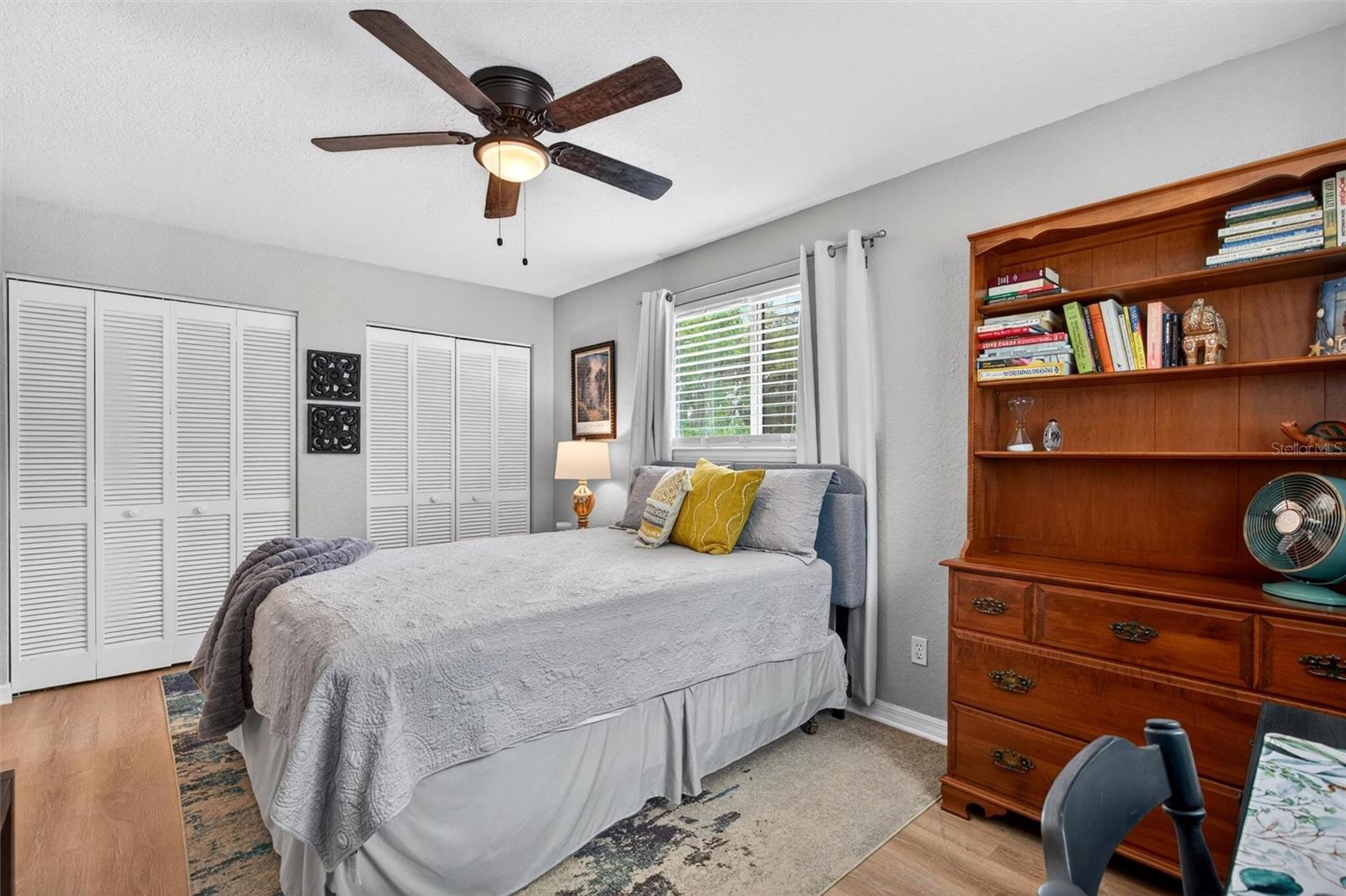 HIDDEN PINES PH 01 - Residential
