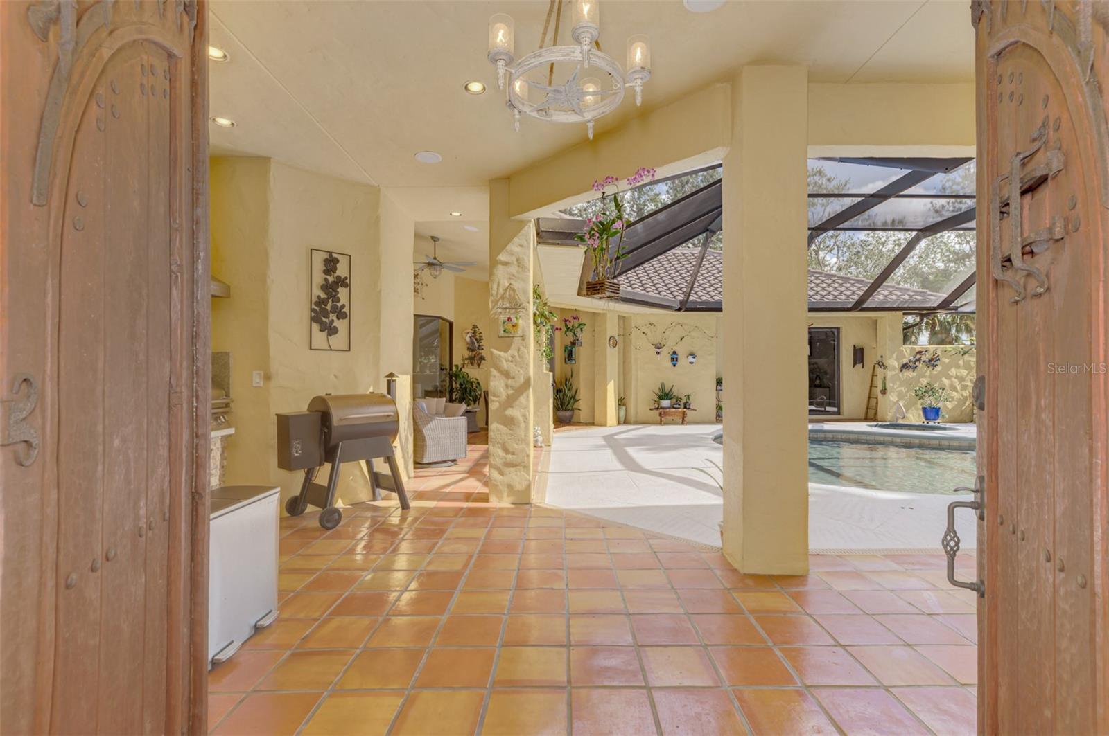 RIVERWOOD - Residential