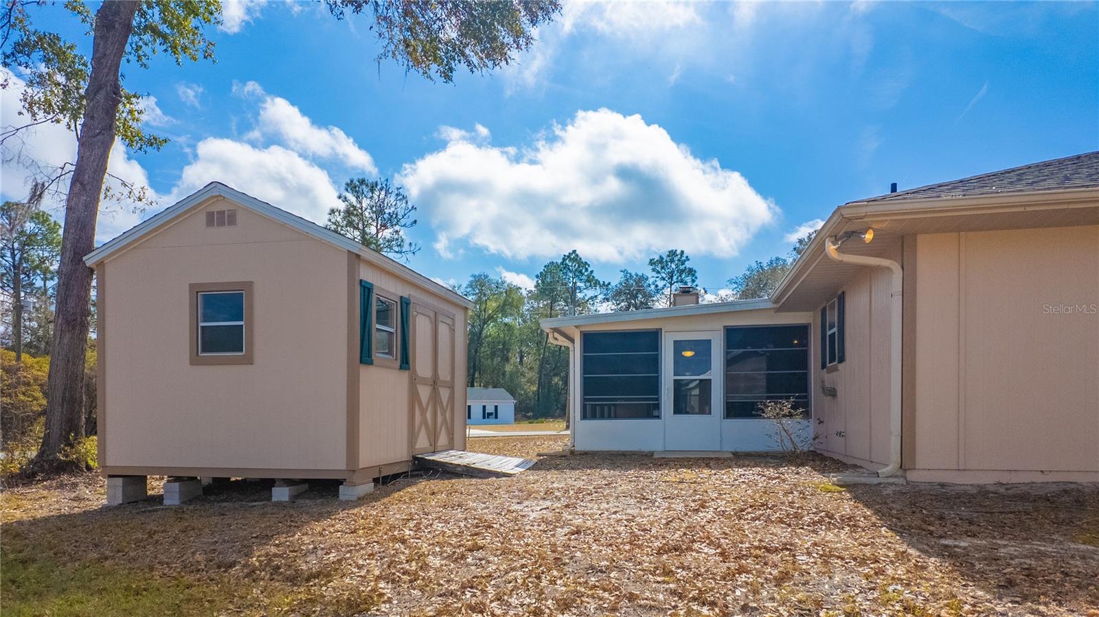 TRAILS EAST - Residential