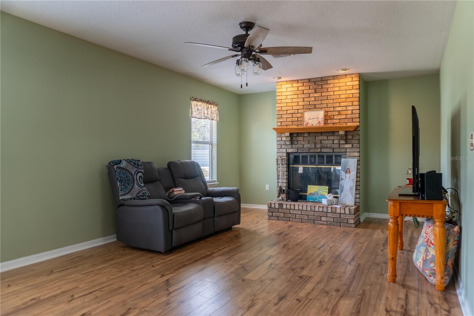 TRAILS EAST - Residential