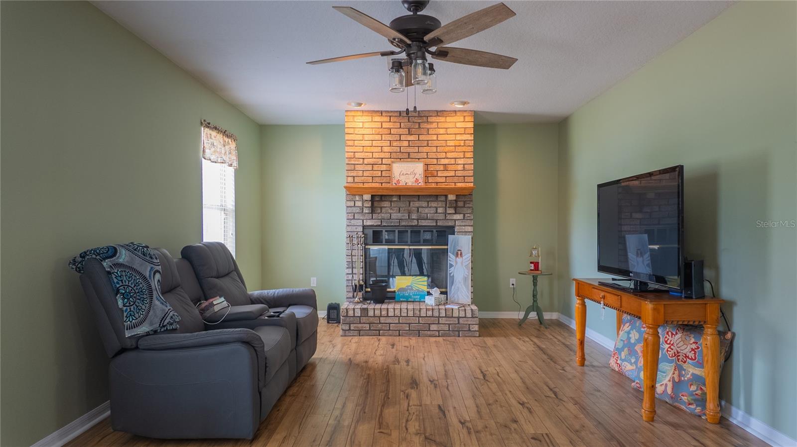 TRAILS EAST - Residential