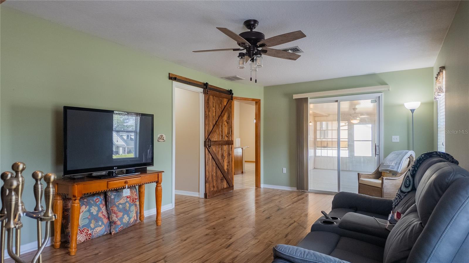 TRAILS EAST - Residential