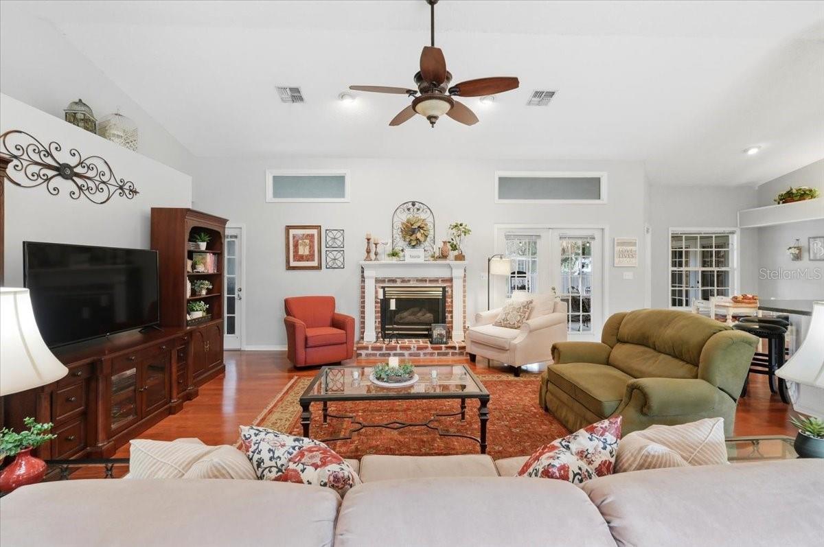 DERBYSHIRE - Residential