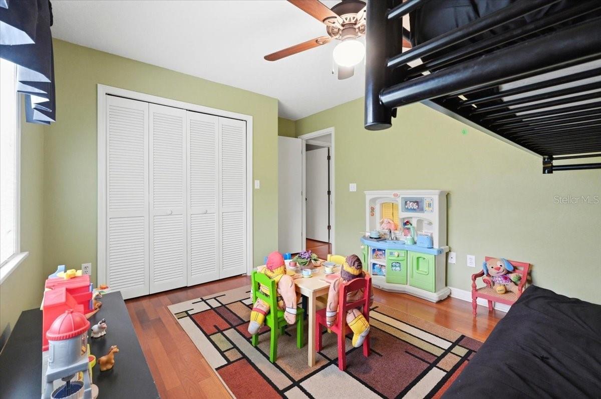 DERBYSHIRE - Residential