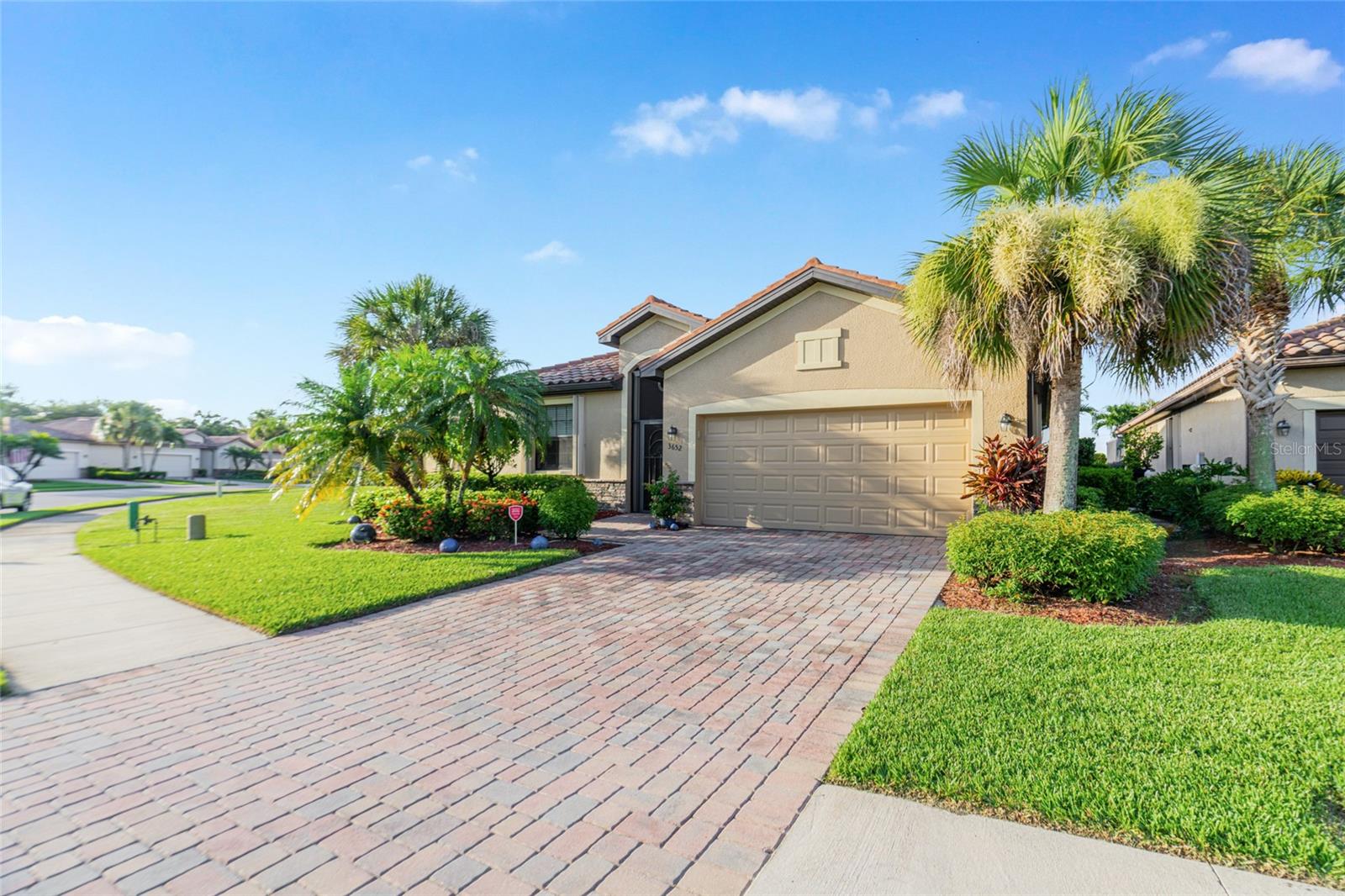 3652 TREASURE COVE CIRCLE