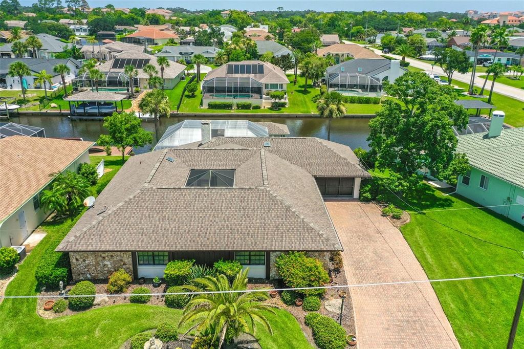 Photo of 6 Claridge Court N, Palm Coast, FL 32137 (MLS # FC311154)