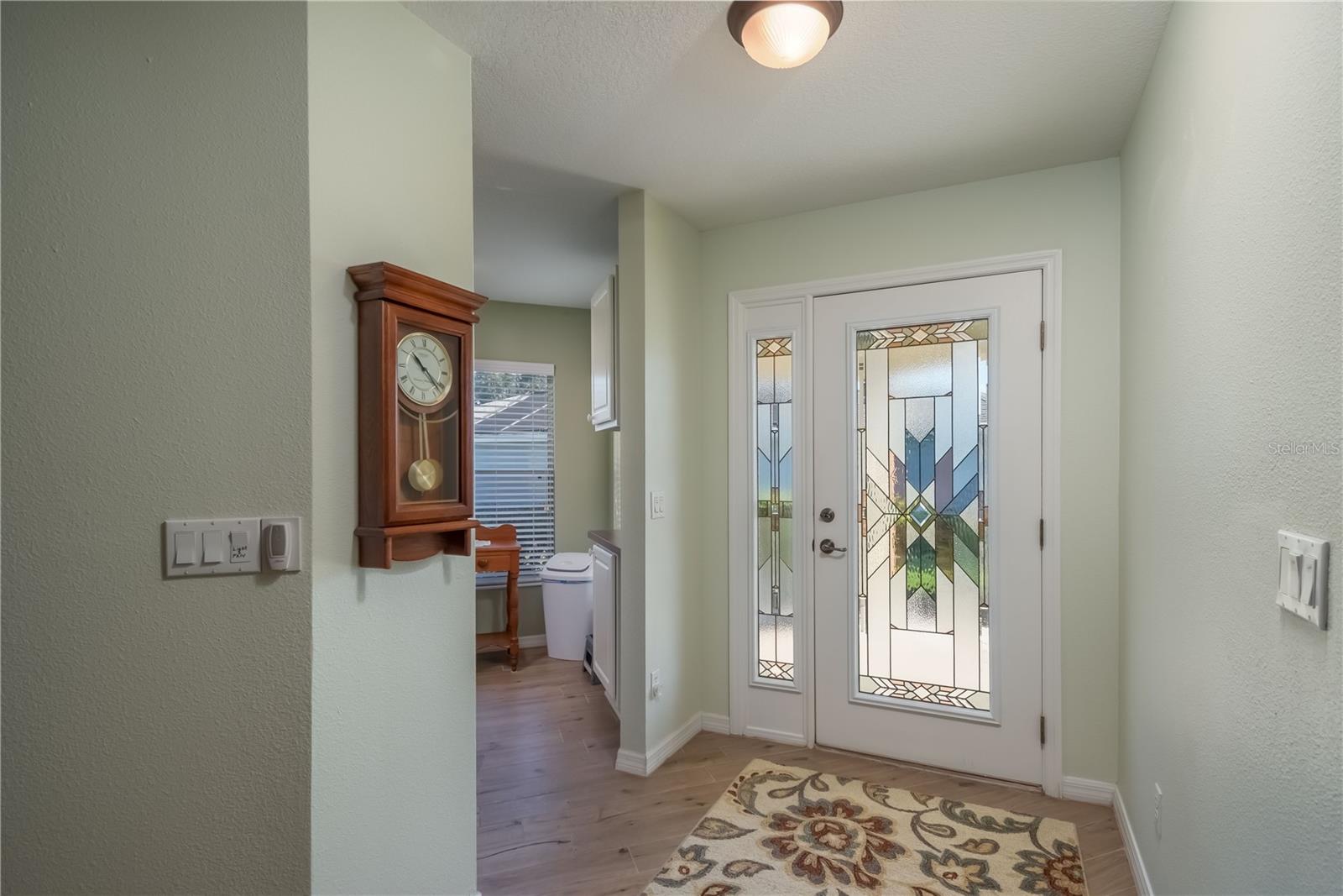 ON TOP OF THE WORLD - Residential