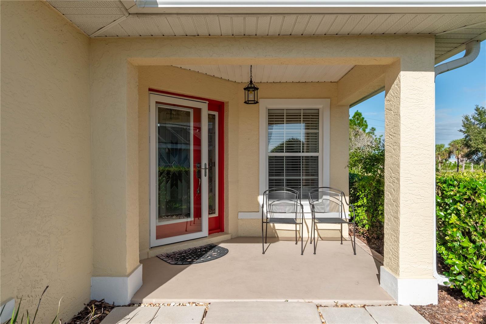 ON TOP OF THE WORLD - Residential