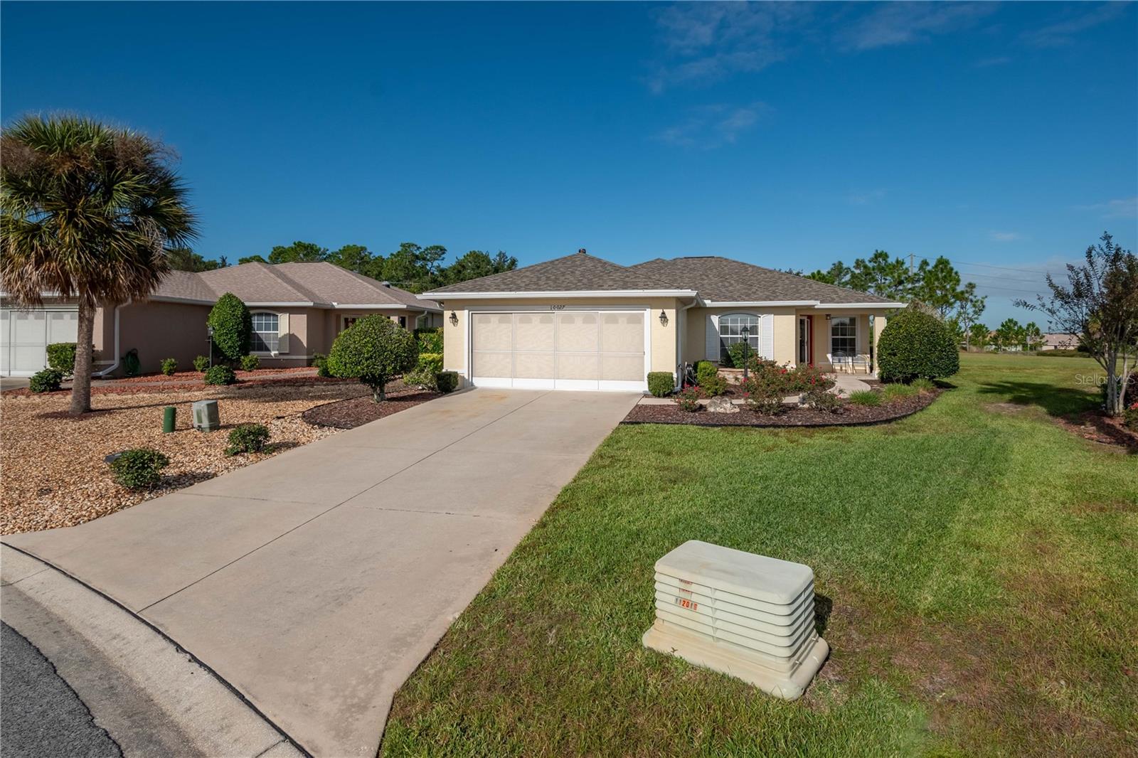 ON TOP OF THE WORLD - Residential